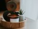 Utiliser les caisses en plastique comme conteneurs pour les plantes
