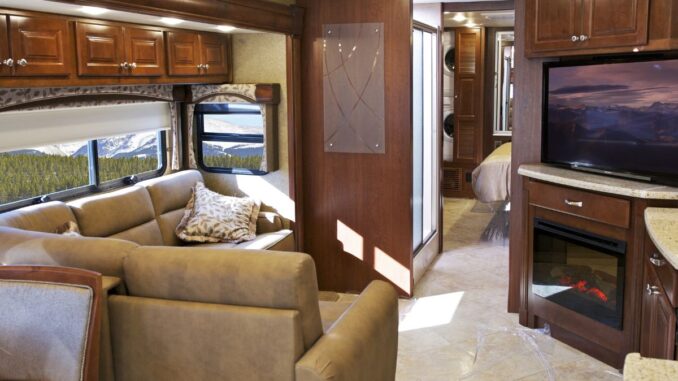 toutes les astuces de rangement d’un camping car